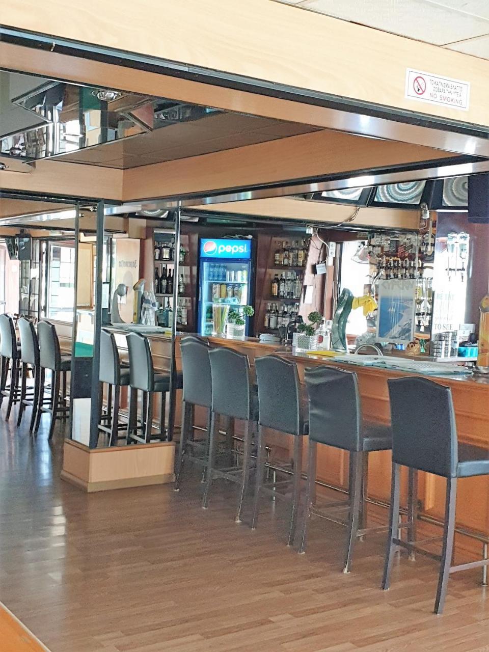 Tycoon Apartments Лимасол Экстерьер фото